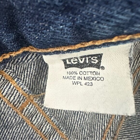 Levi’s Vintage 501 Size 30 Distressed Cut off Denim Shorts Dark Wash - Picture 3 of 6